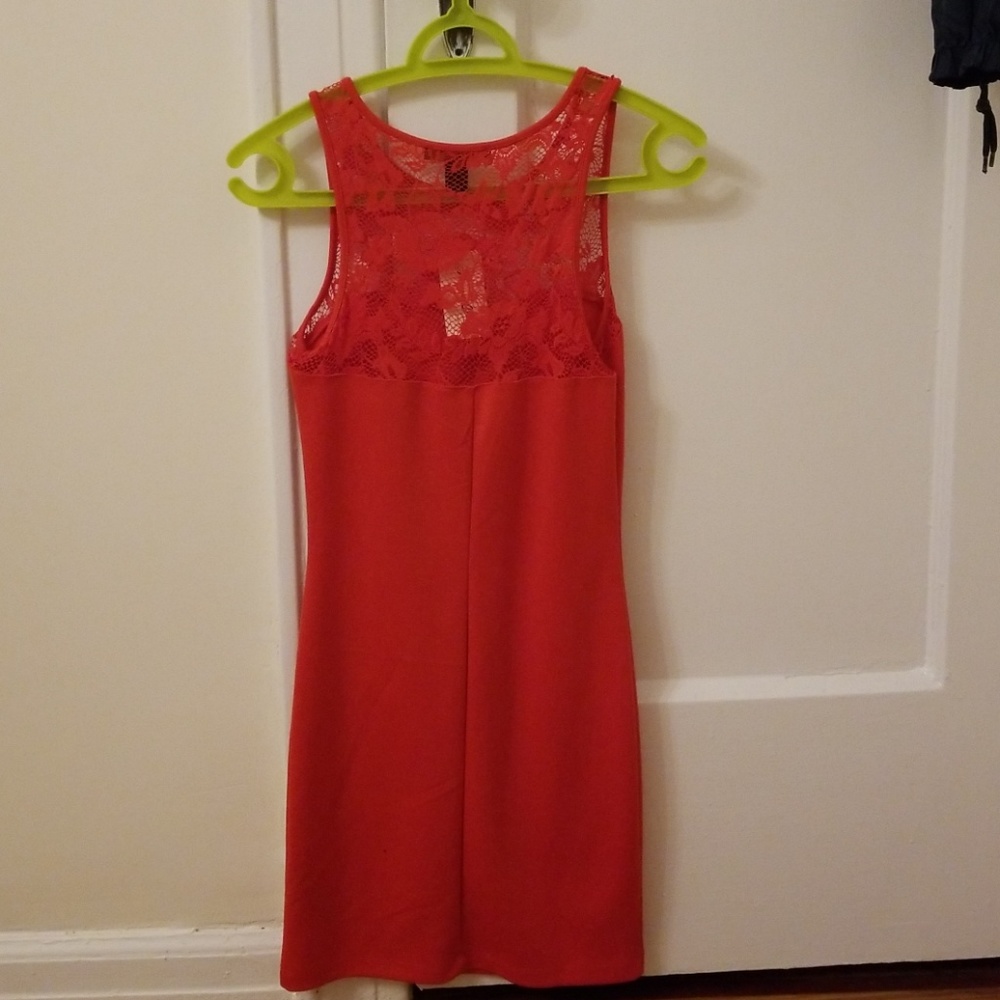 Dress - Picture 2 of 2